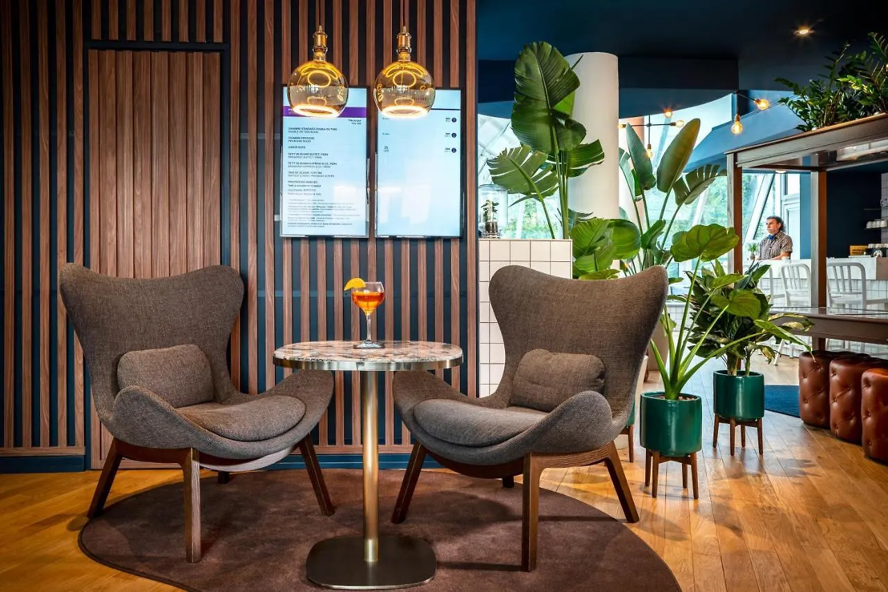 Mercure Montparnasse Pasteur Otel 4*