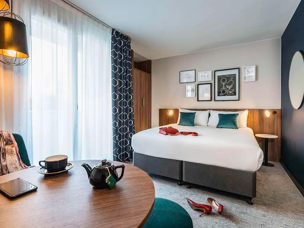 Mercure Montparnasse Pasteur Paris